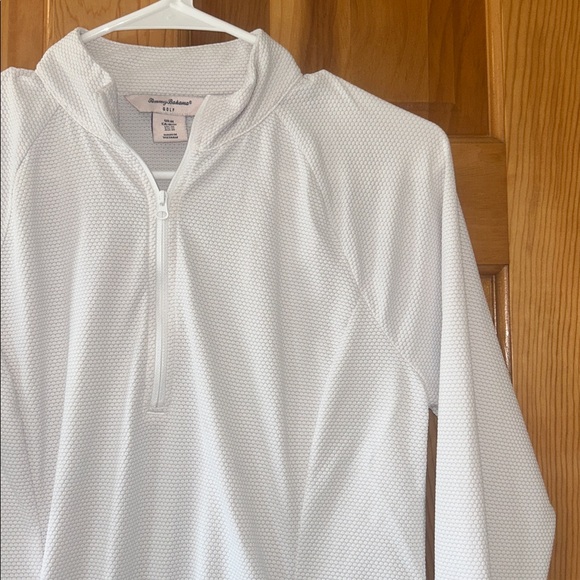 Tommy Bahama Tops - Tommy Bahama white Textured Pullover